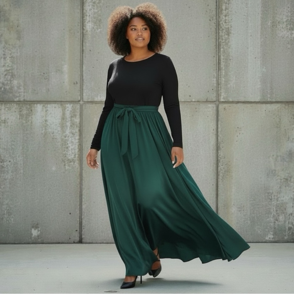 123. BLOOMCHIC Maxi Dress - Size 14/16 - Picture 1 of 9